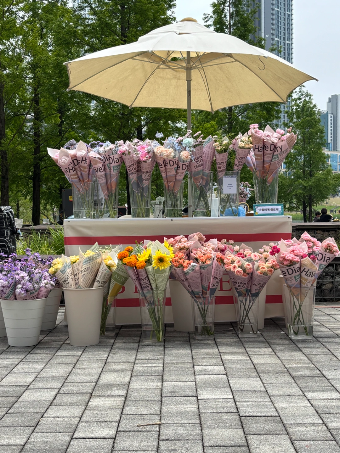 호수공원 주말 플리마켓 알바 구합니다