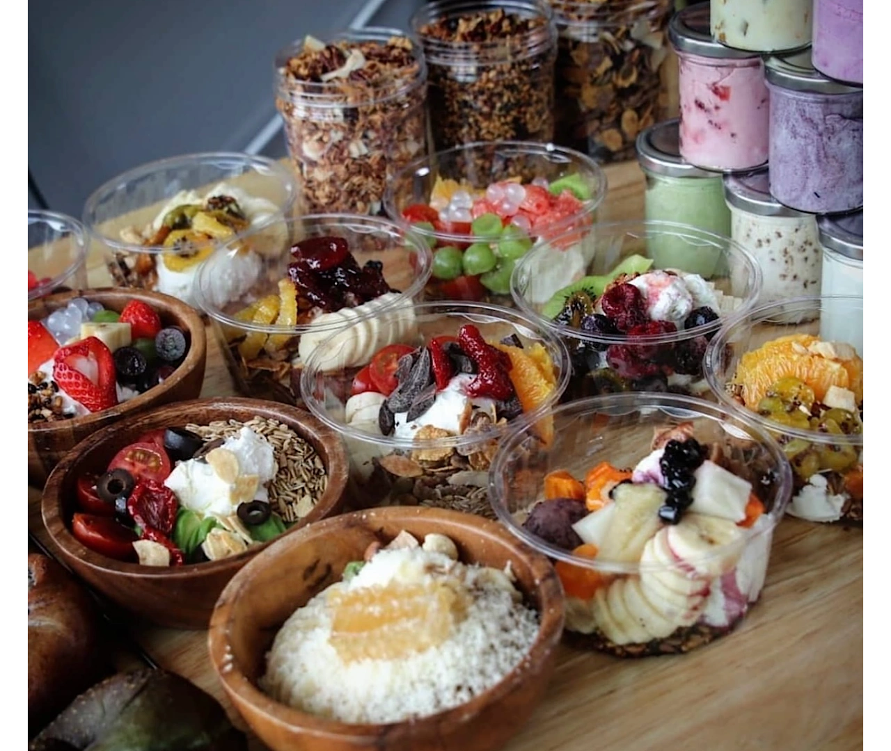 토 일 아침6-9 보조 직원구해요
