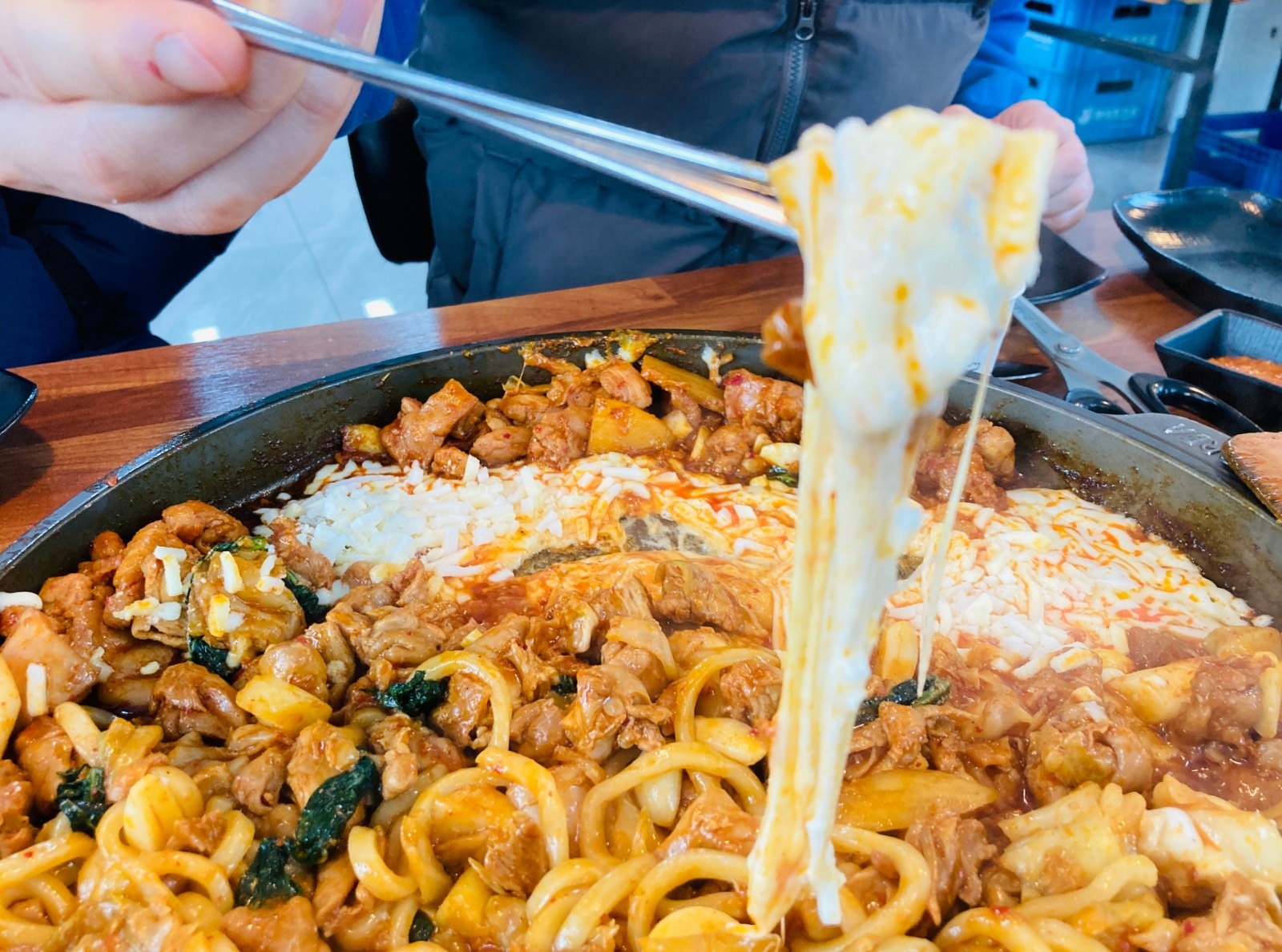 남이섬 철판닭갈비 주방보조/설거지 공고 썸네일