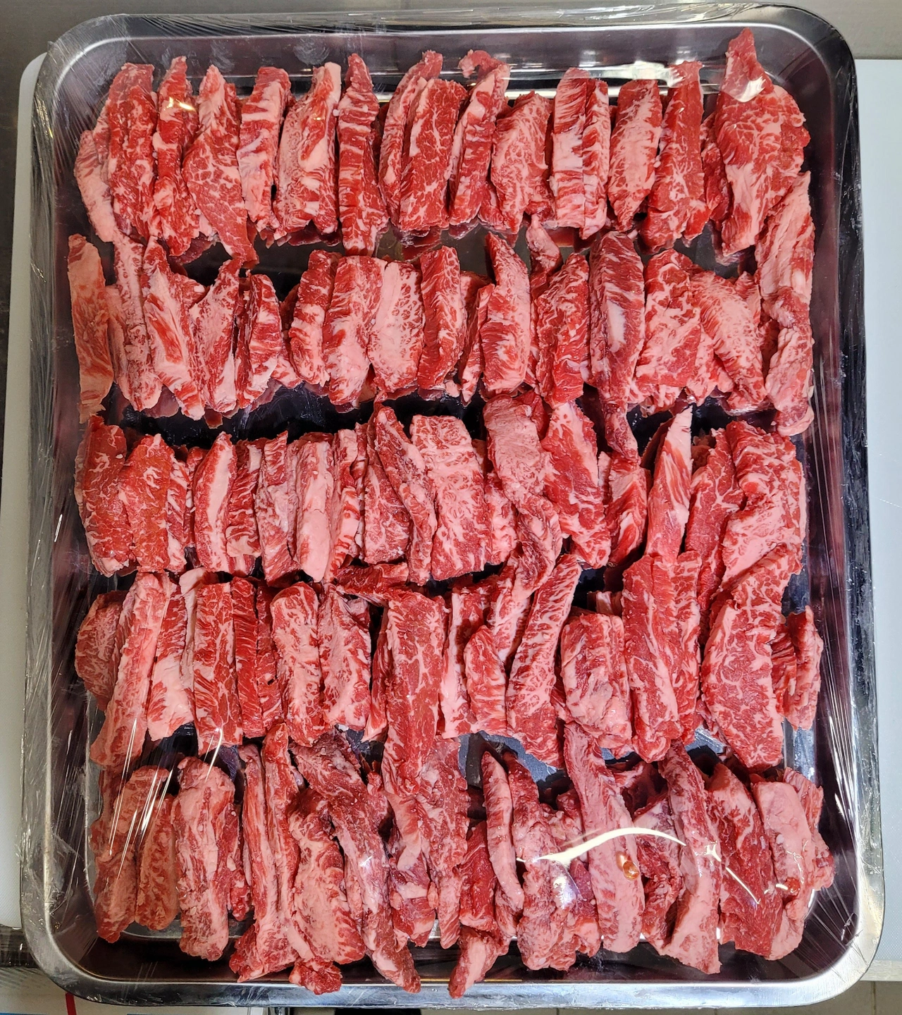 홍석정원 고기손질 직원모집(외국인가능)