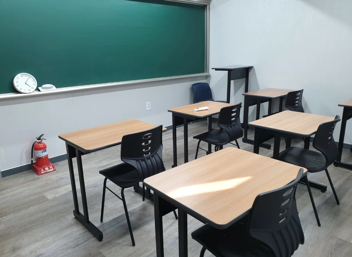 수학학원 보조요원 구합니다
