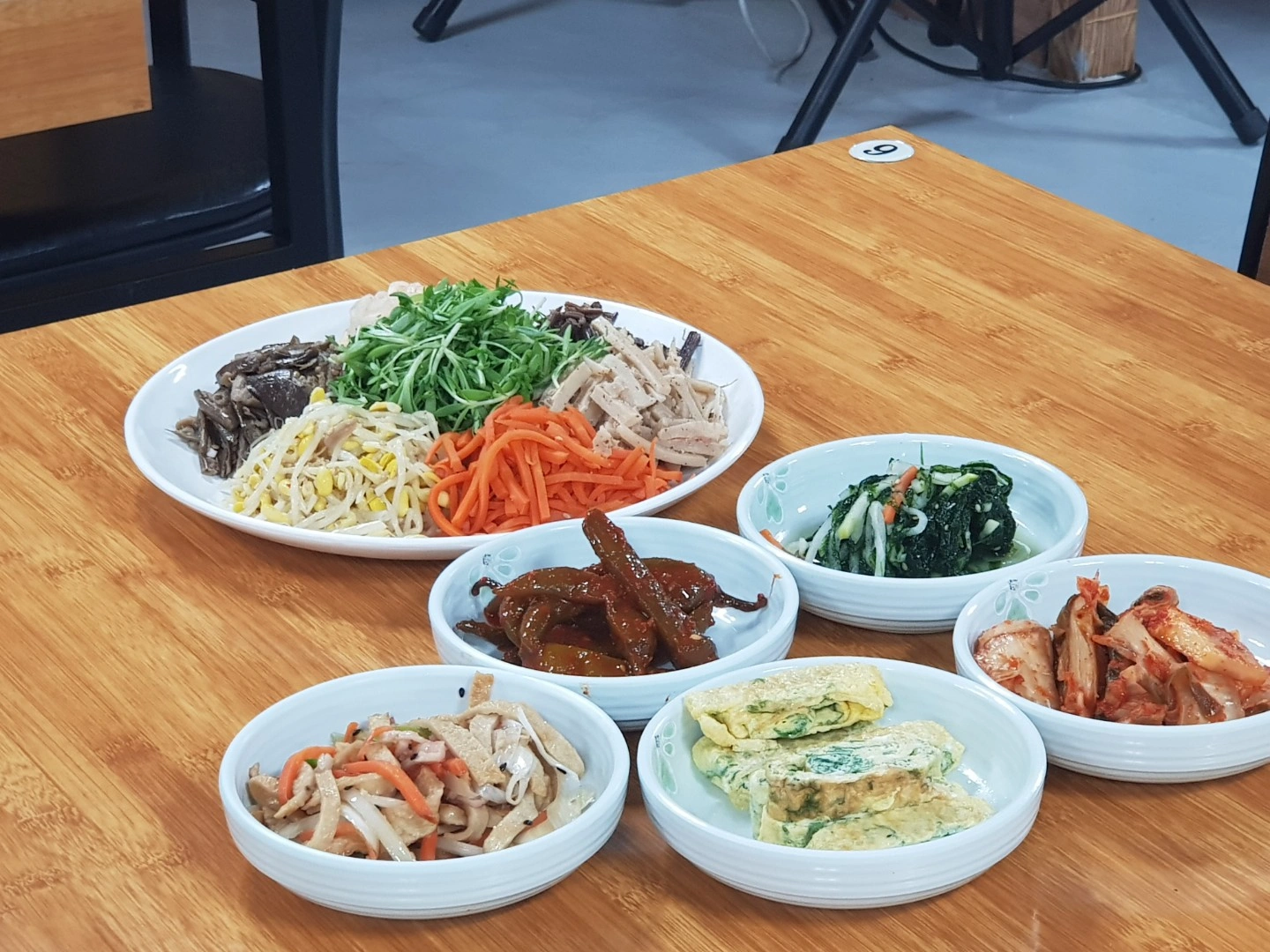 홀서빙 하실분