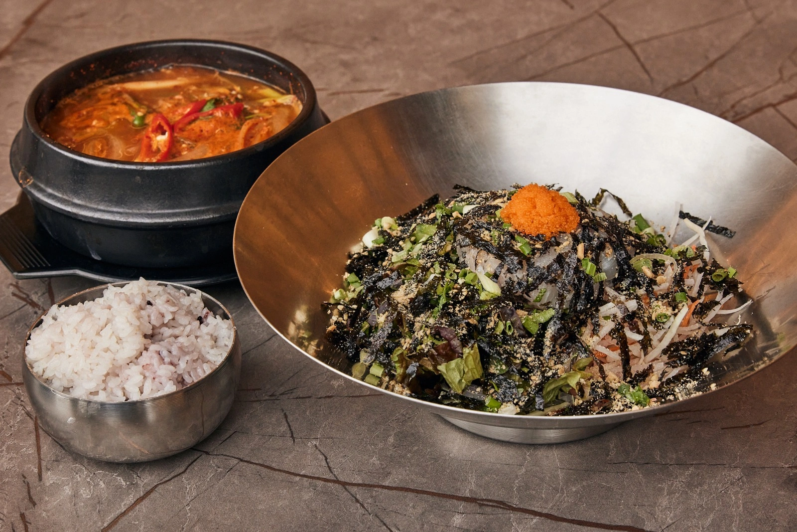 홀서빙,주방 정직원 모집합니다