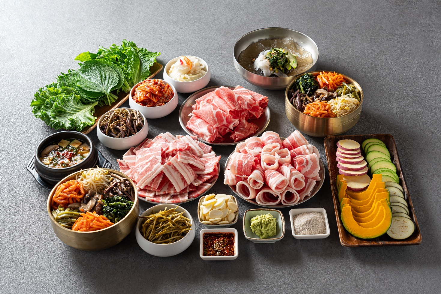 식당 홀서빙 알바구합니다 공고 썸네일