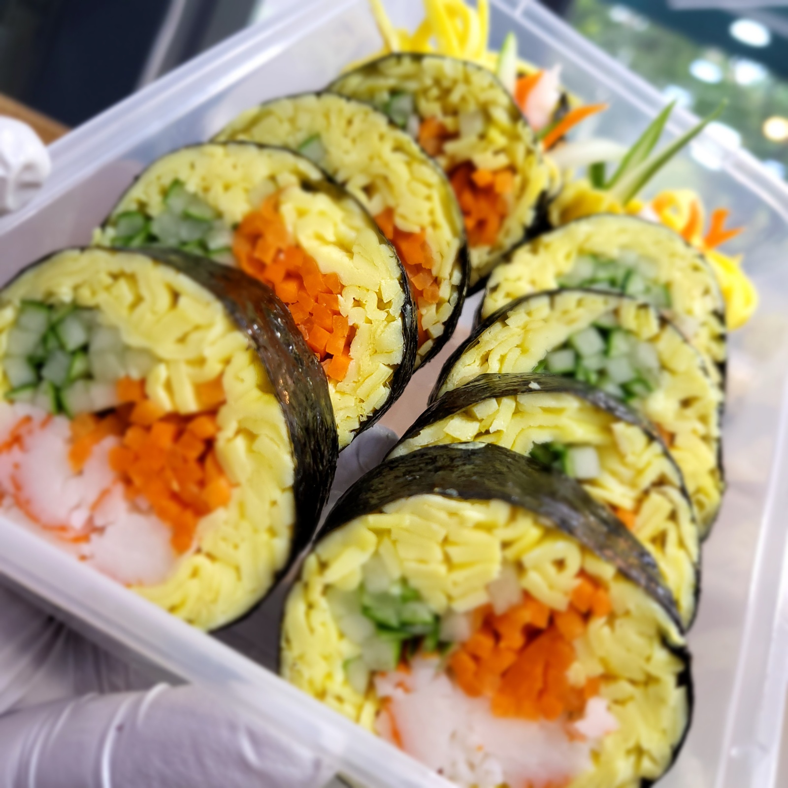 주4일근무 급여200만 김밥마실분을 구합니�다~ 공고 썸네일