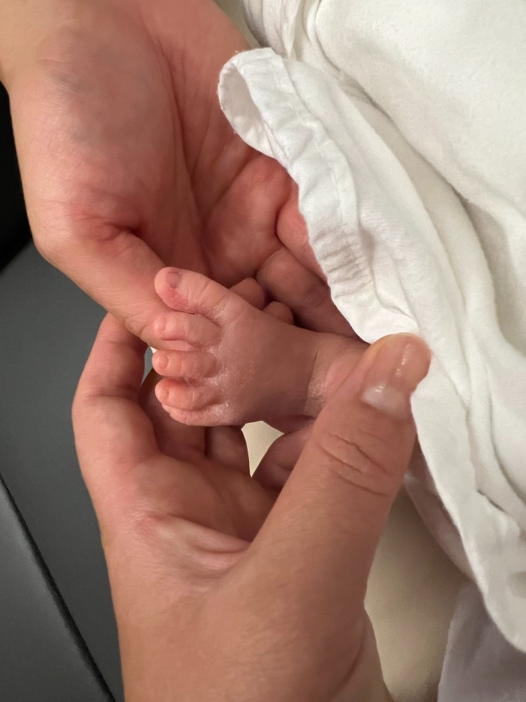 3개월 애기 시터님 구합니다! 공고 썸네일