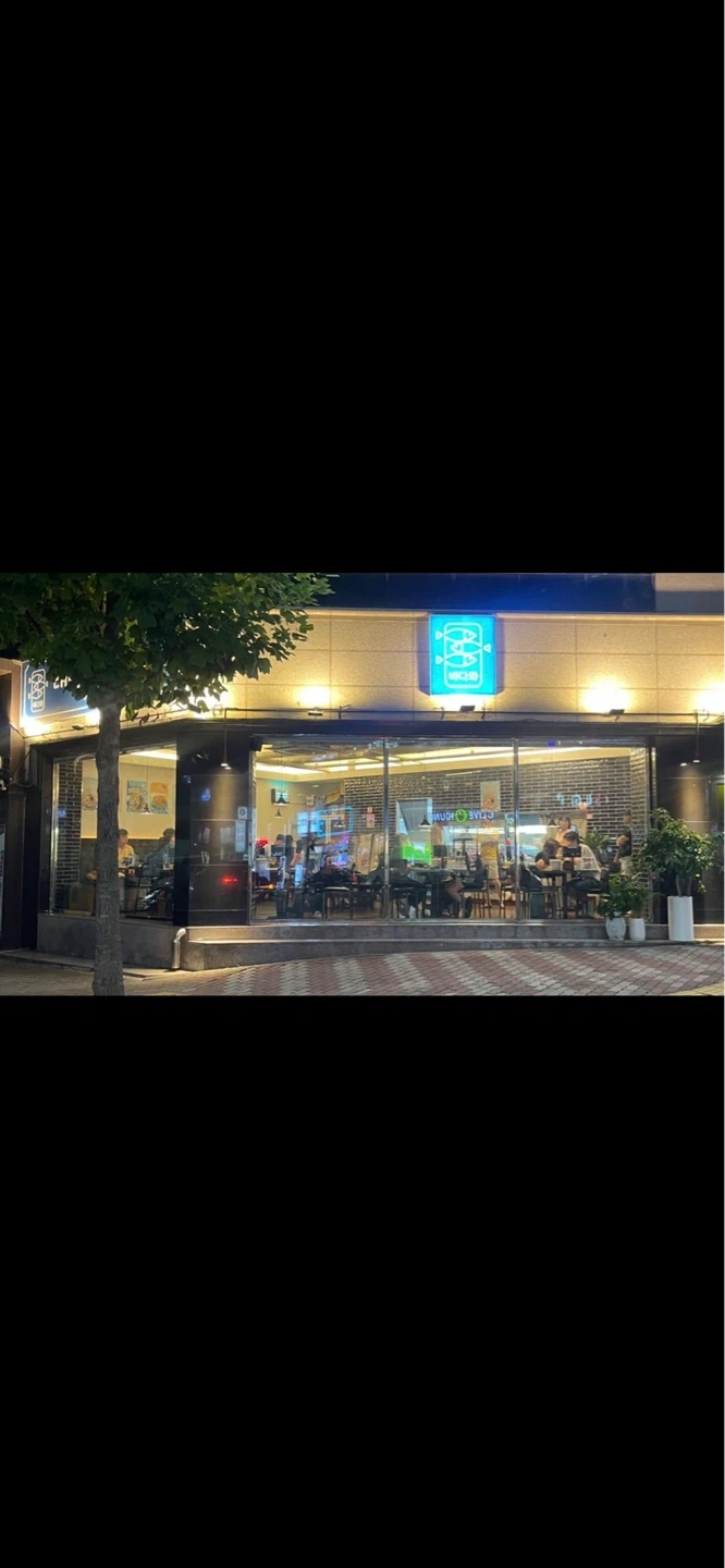 홀 알바 구합니다. (주휴수당 별도지급)