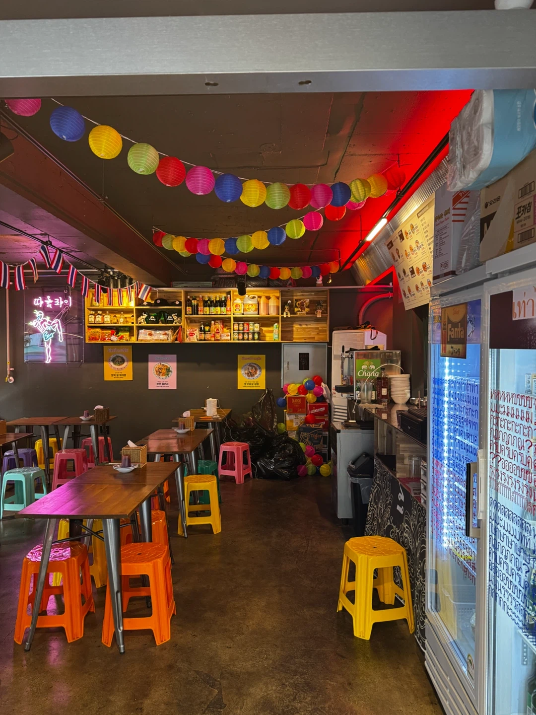 따올라이 상도점 주방 직원 구합니다.