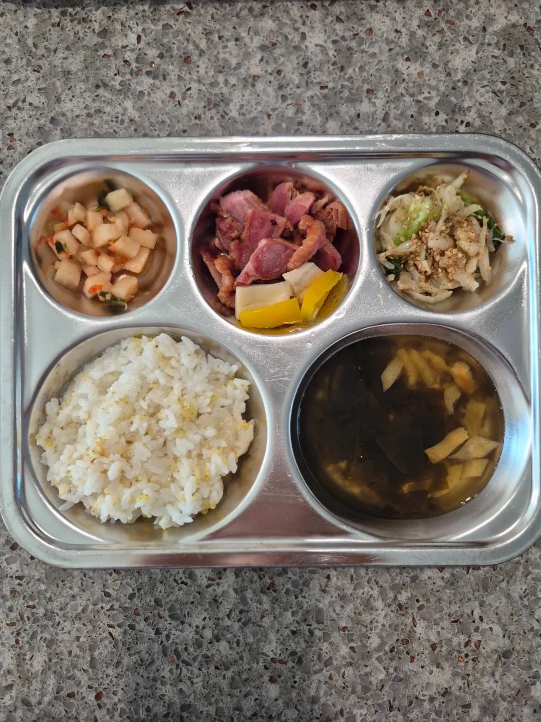 8월부터 조리원 근무하실분