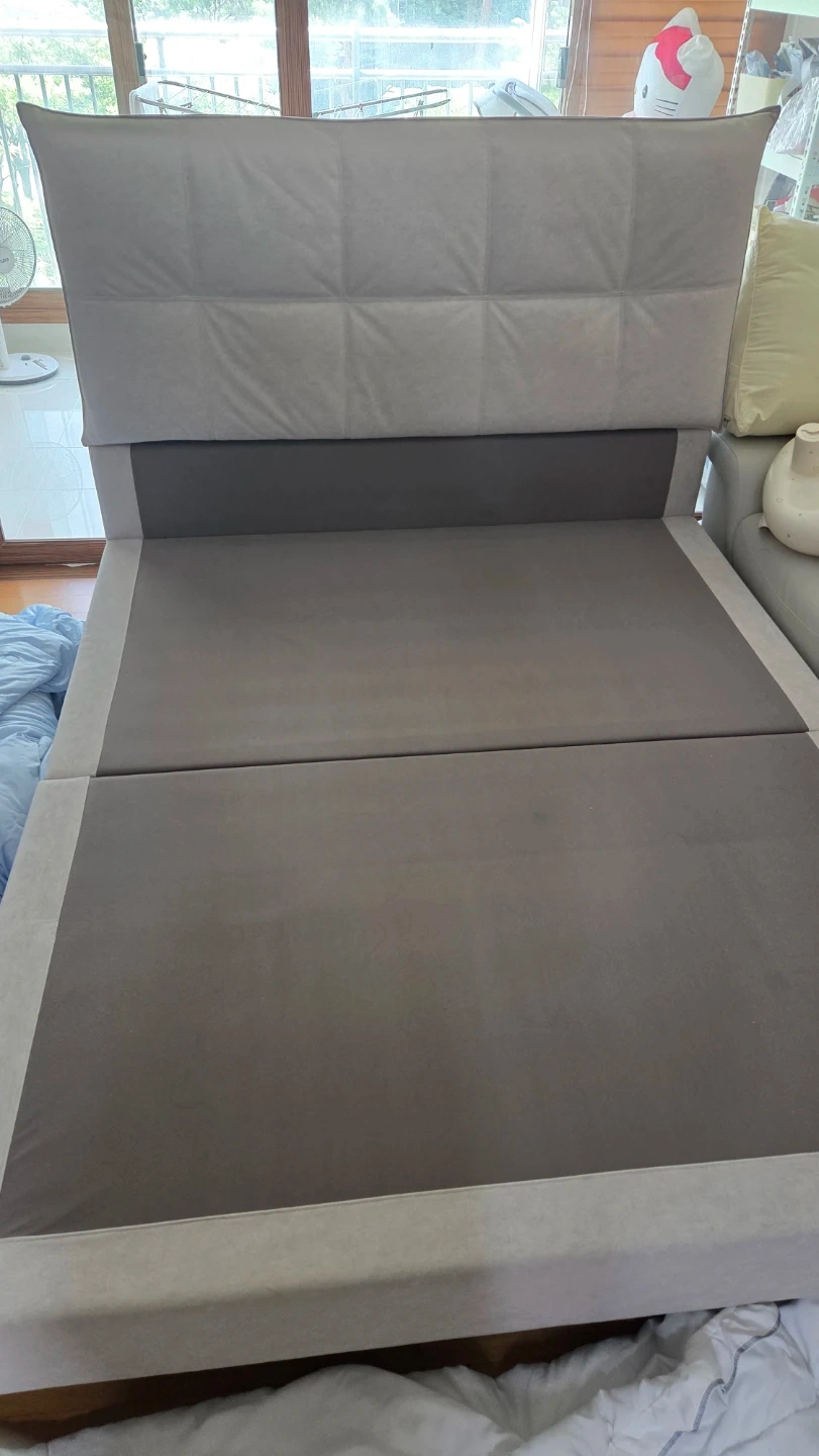 퀸 사이즈 침대 프레임 내려주실분 구해요