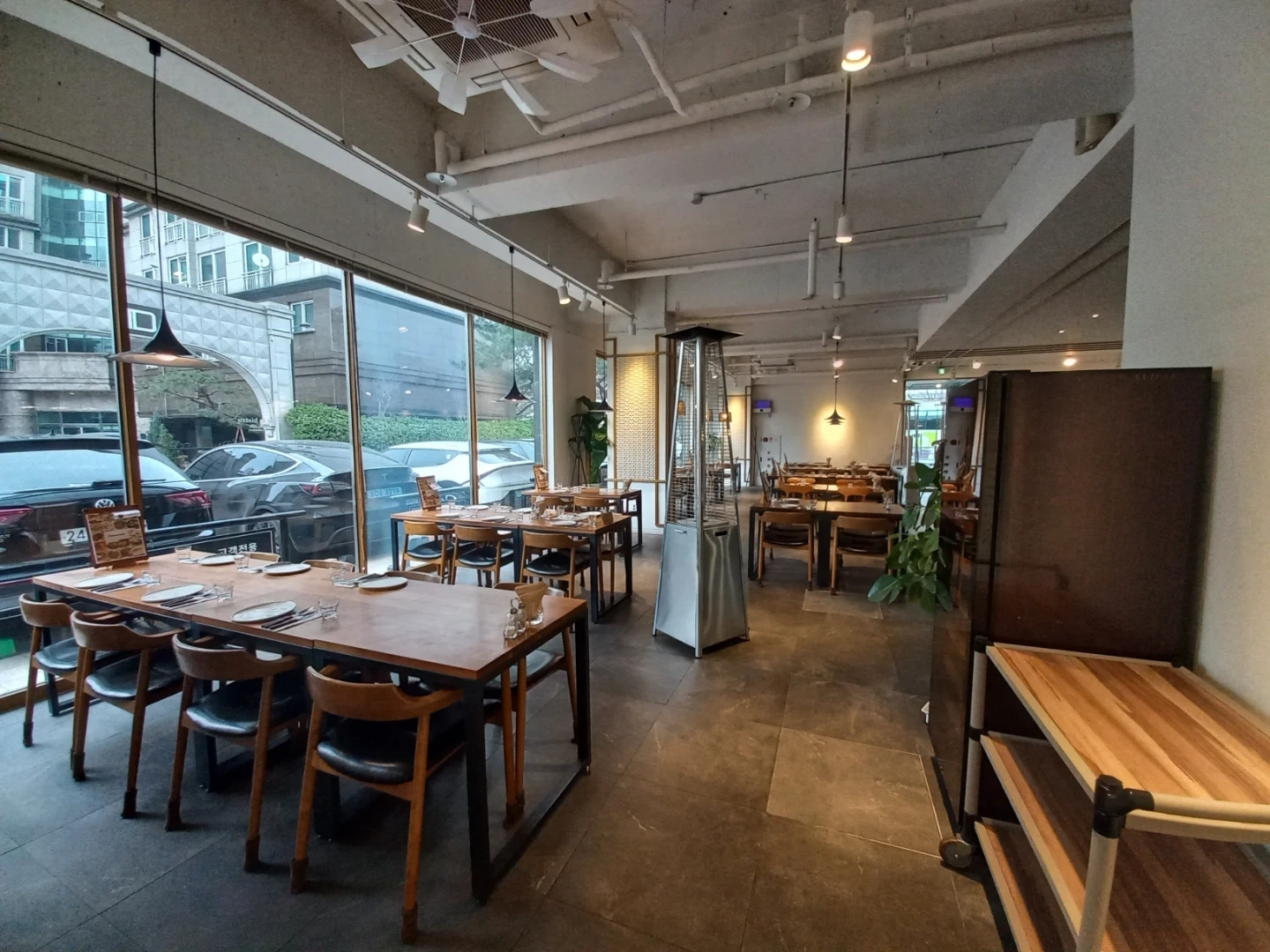 삼성동'아메리칸 테이블'주방 팀장 및 팀원, 홀 매니저