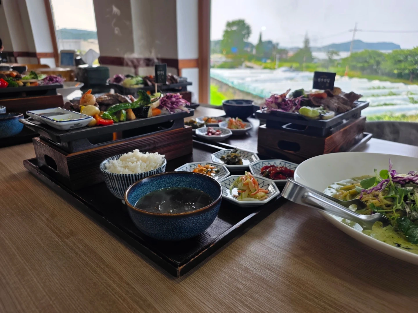 공휴일 단정한홀서빙 강화읍에서 10분거리