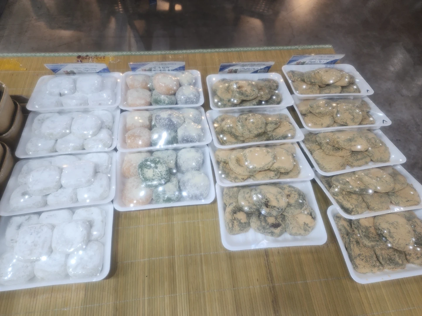 청주오스코 가구박람회에서 떡 판매하실분 찾습니다