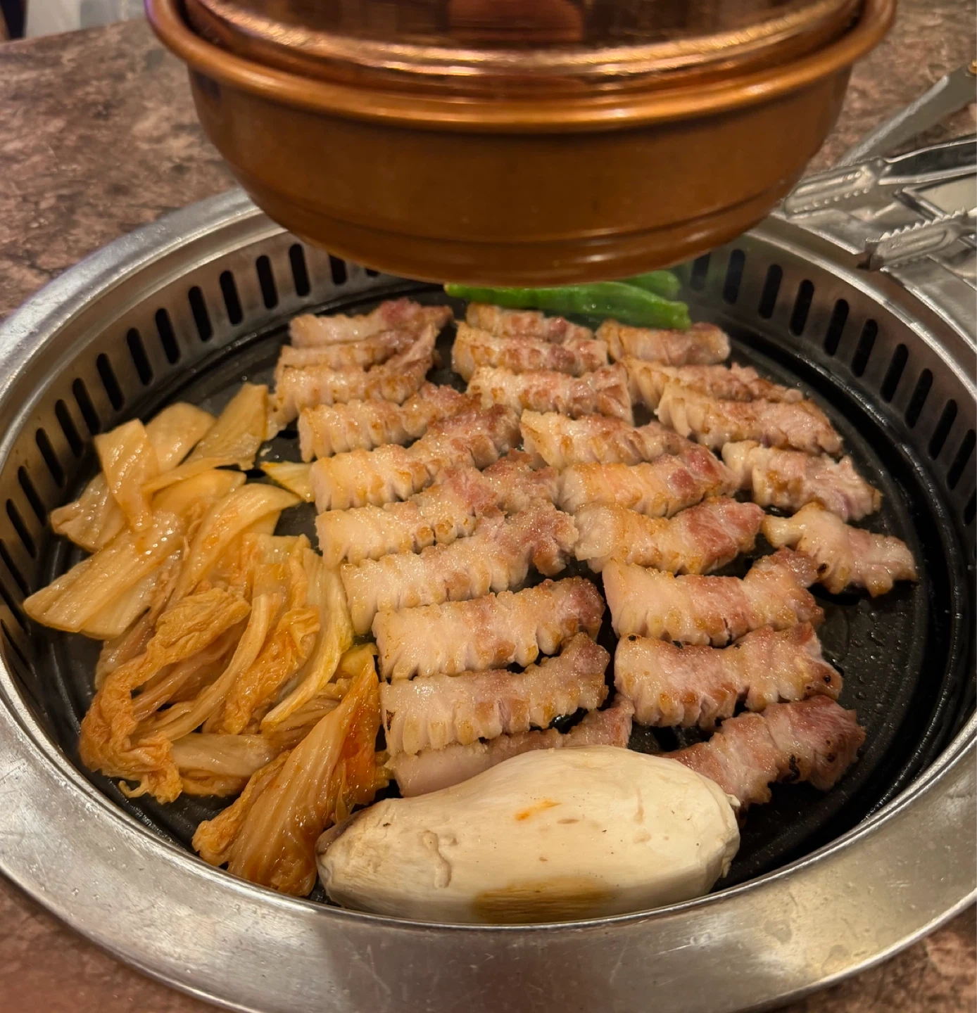 돼지만에서 함께! 알바 구해요!