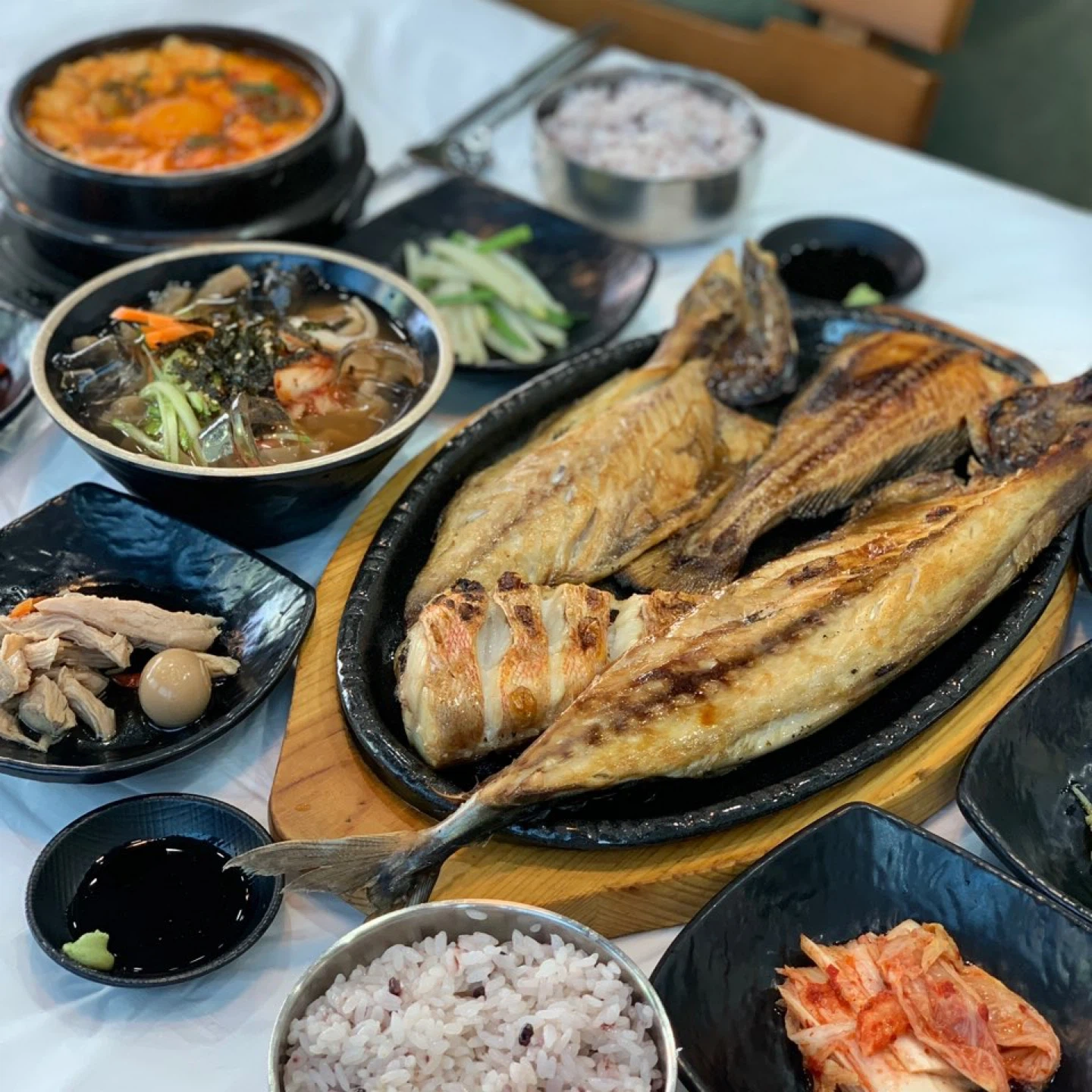 식당 주방보조 또는 서빙