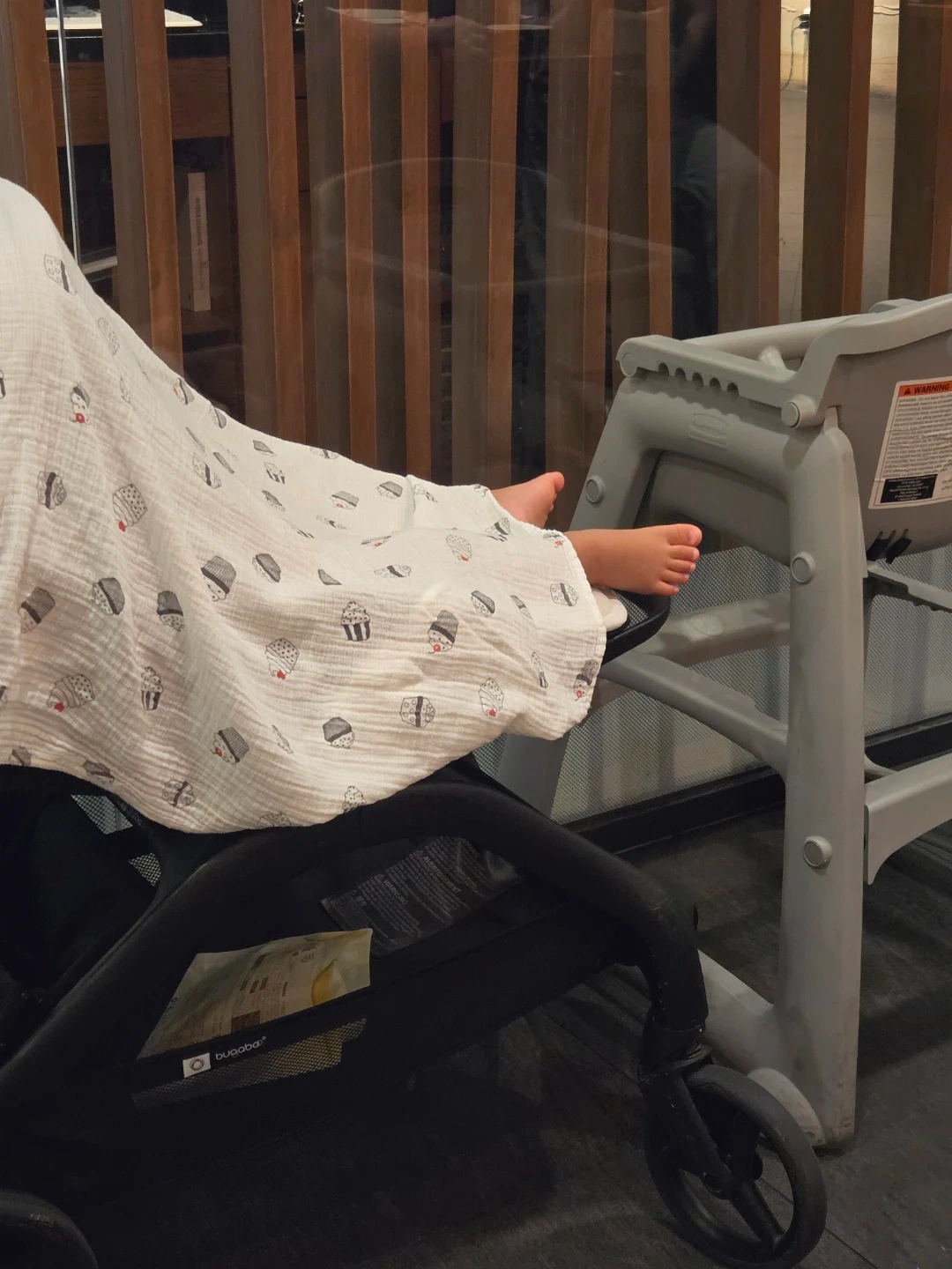 16개월 남아 등하원 도우미님 가족같은분 구합니다