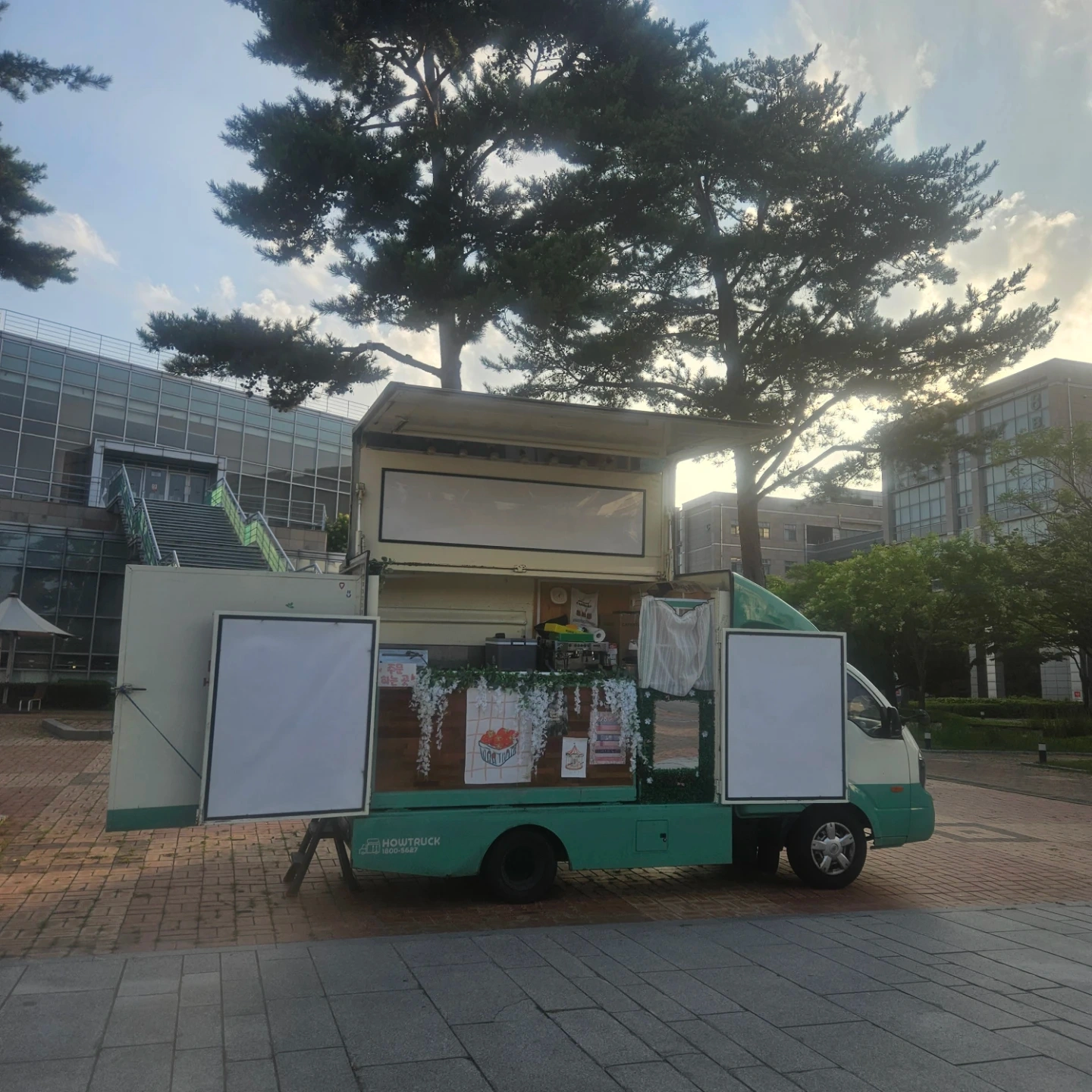 푸드트럭 알바구합니다!