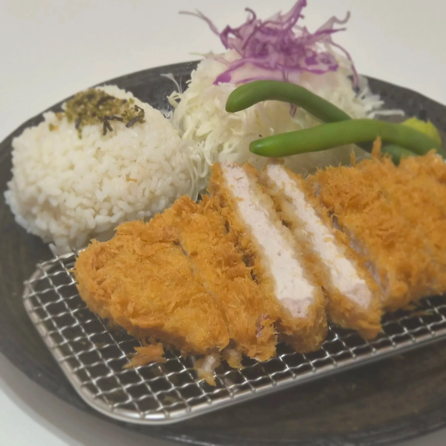 흑송 돈까스 함바그