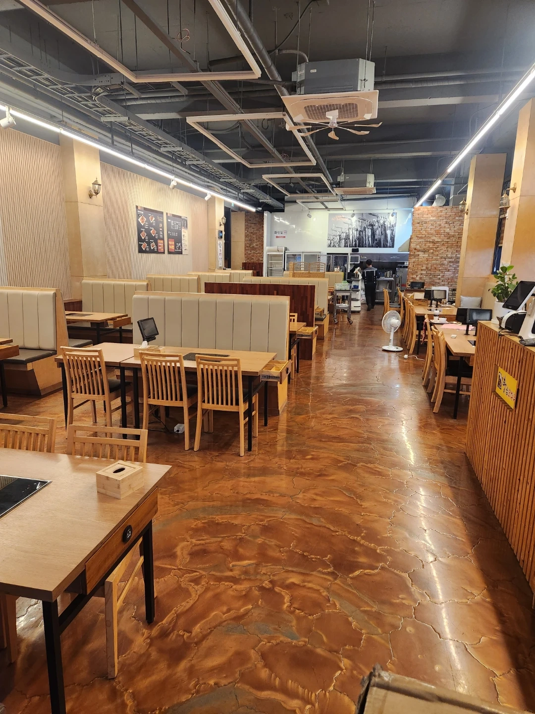 주방보조(남녀)및 서빙***구함