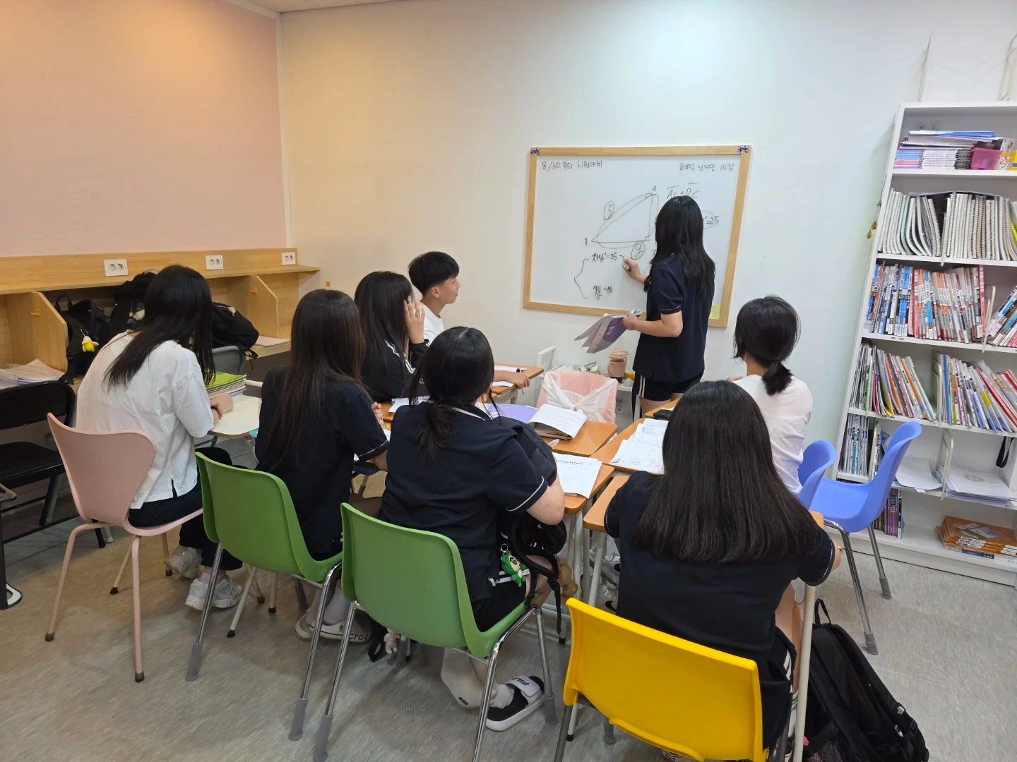 영어강사 모십니다.