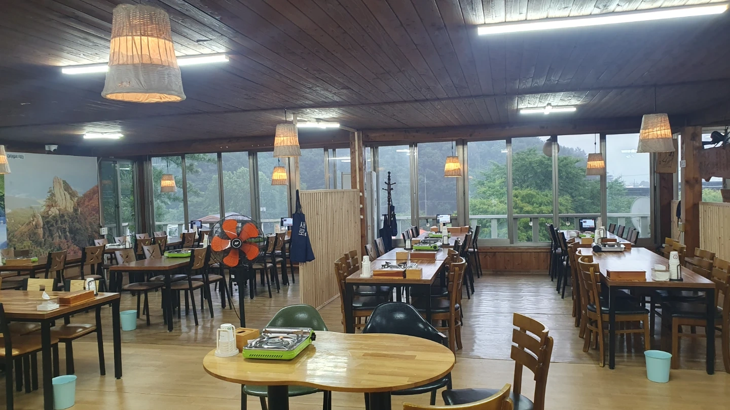 운악산입구 토속음식점 알바하실분