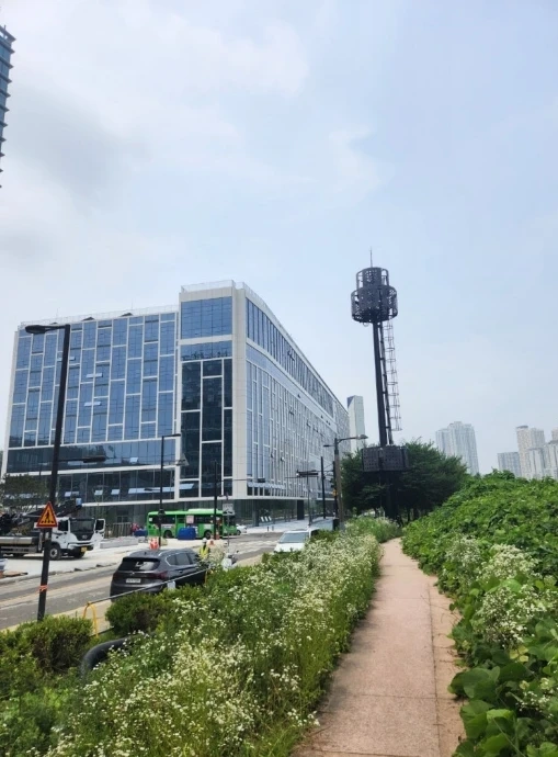 커넥트와이즈에서 각 담당자를 모집합니다!