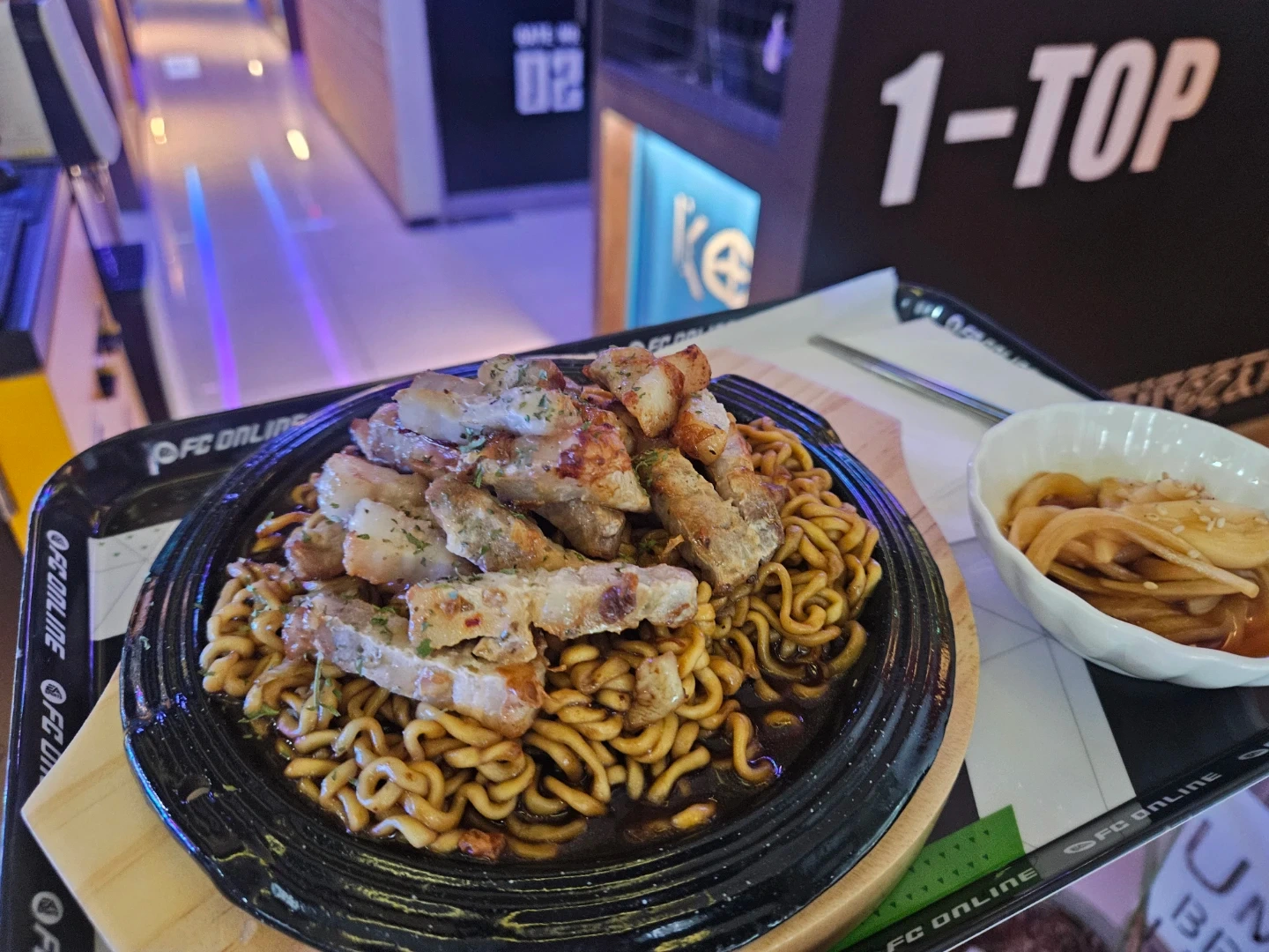 원탑pc방 2~4일 야간 아르바이트 구합니다 요일변경가