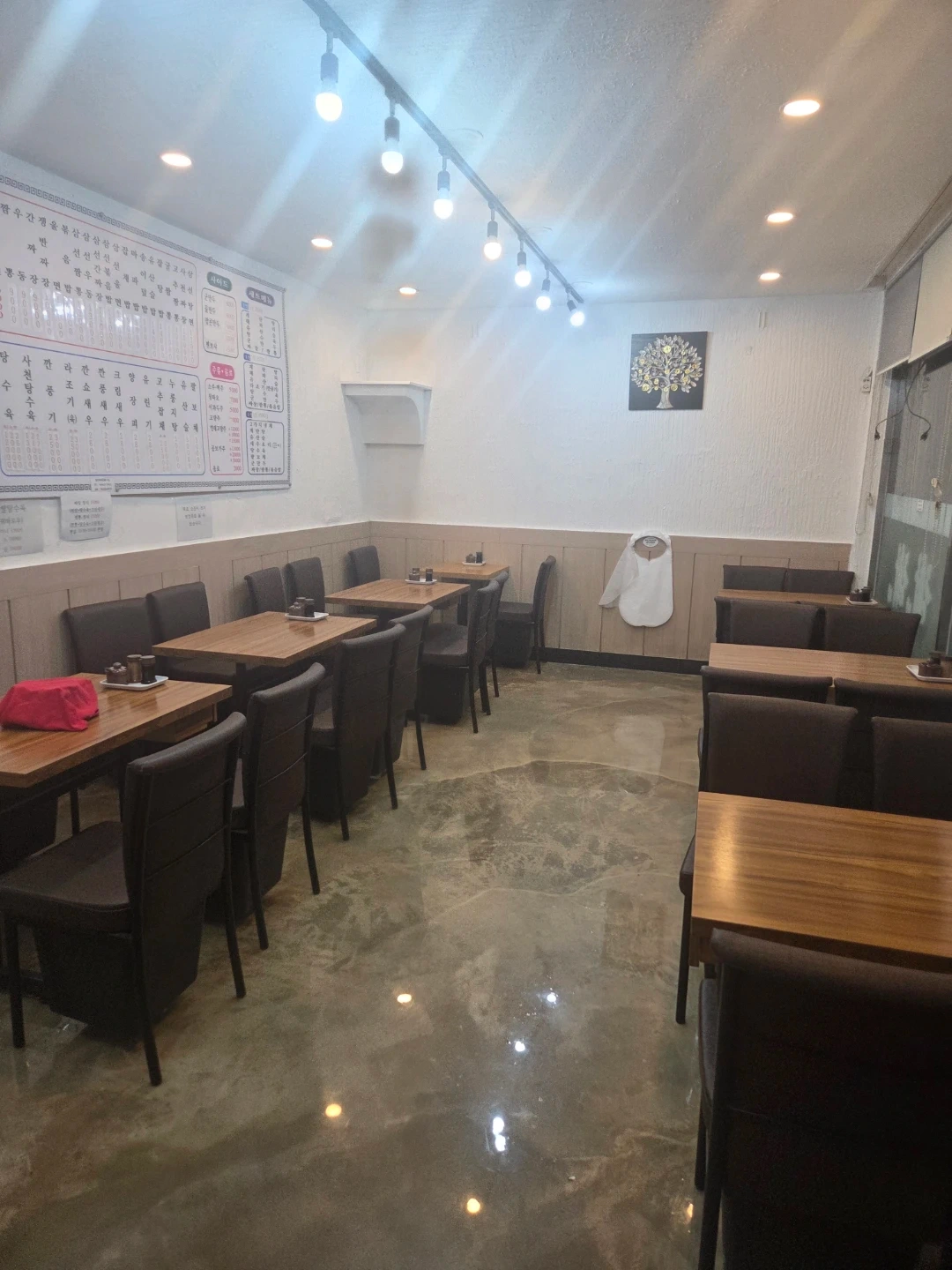 중식당 홀서빙 및 포장