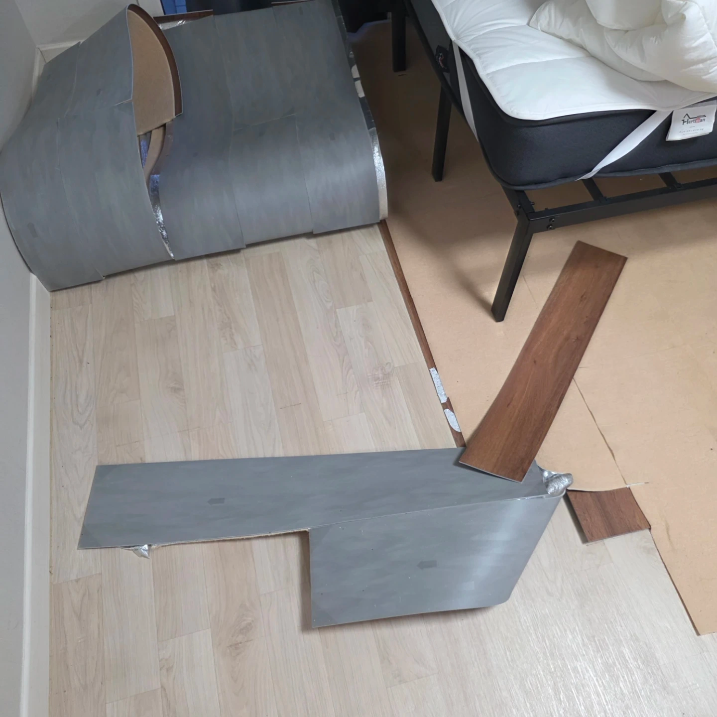장판 뜯어서 폐기해주실분
