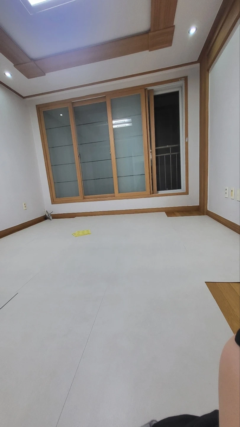 도든 바닦데코 타일 설치