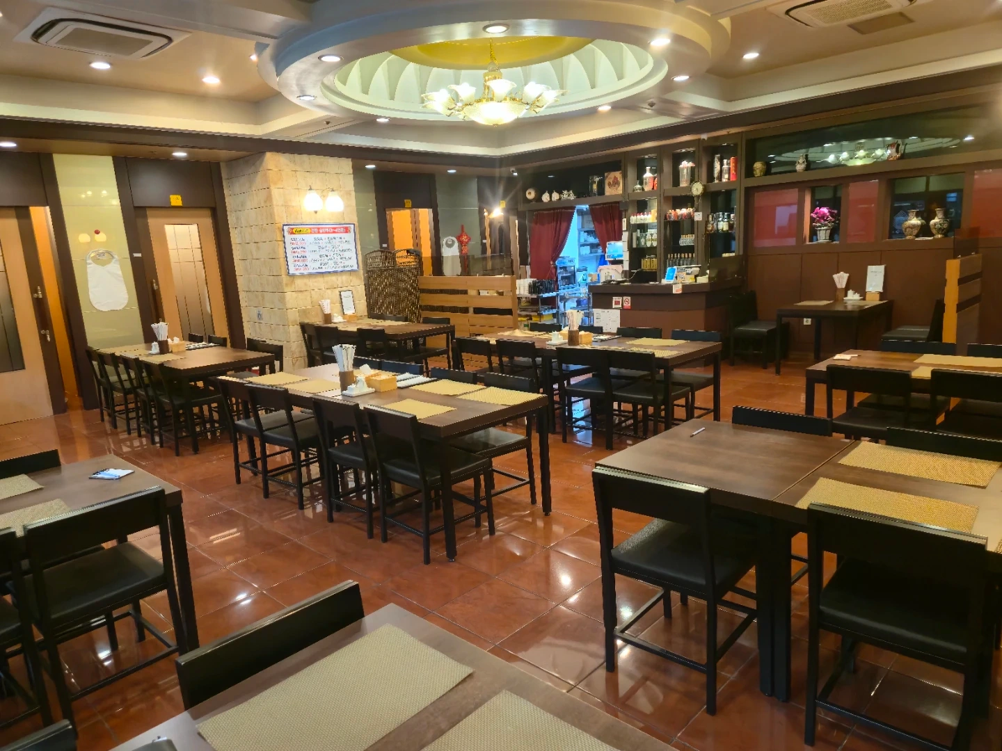 홀서빙 보조