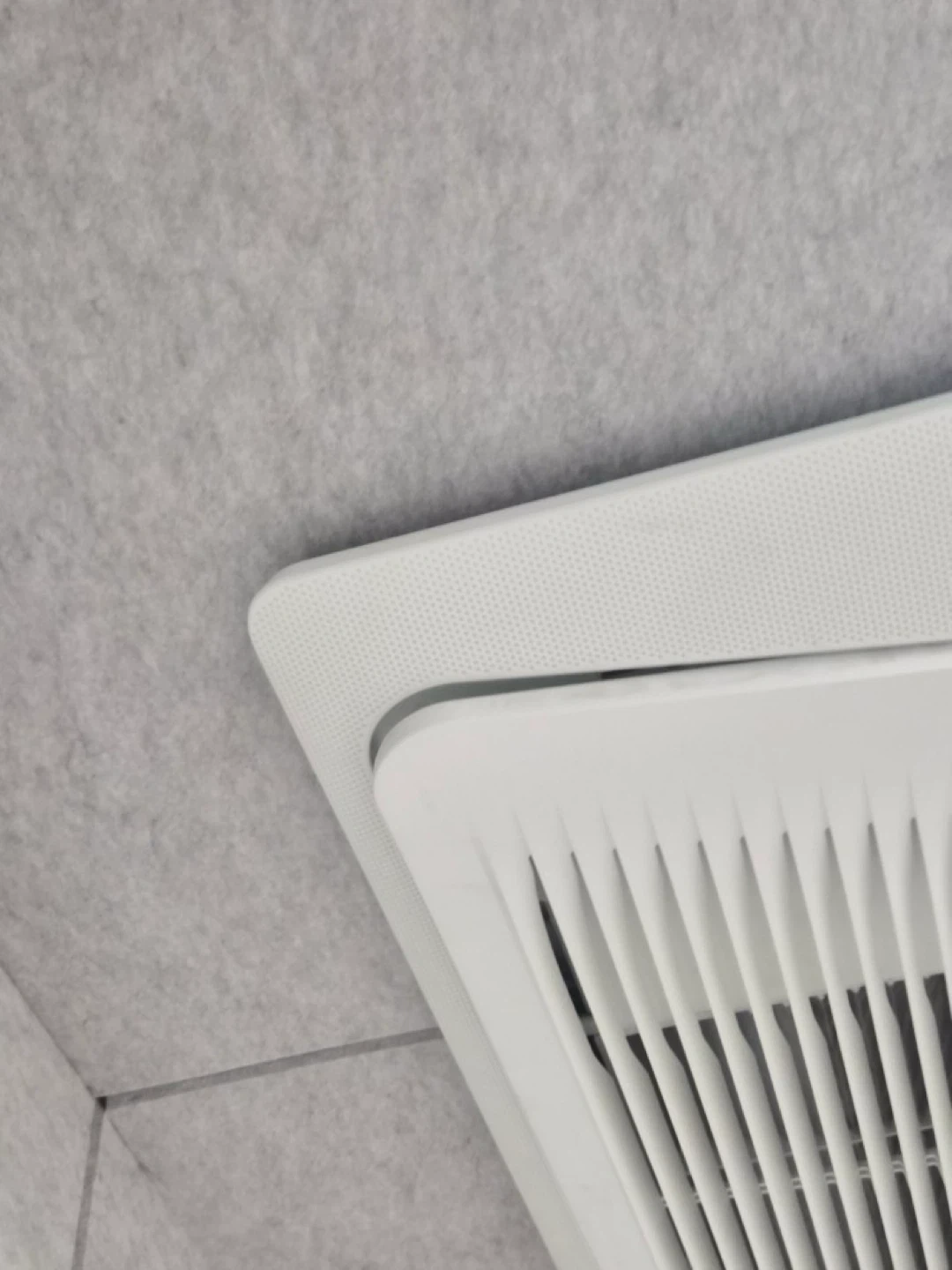 에어컨 판넬 재장착