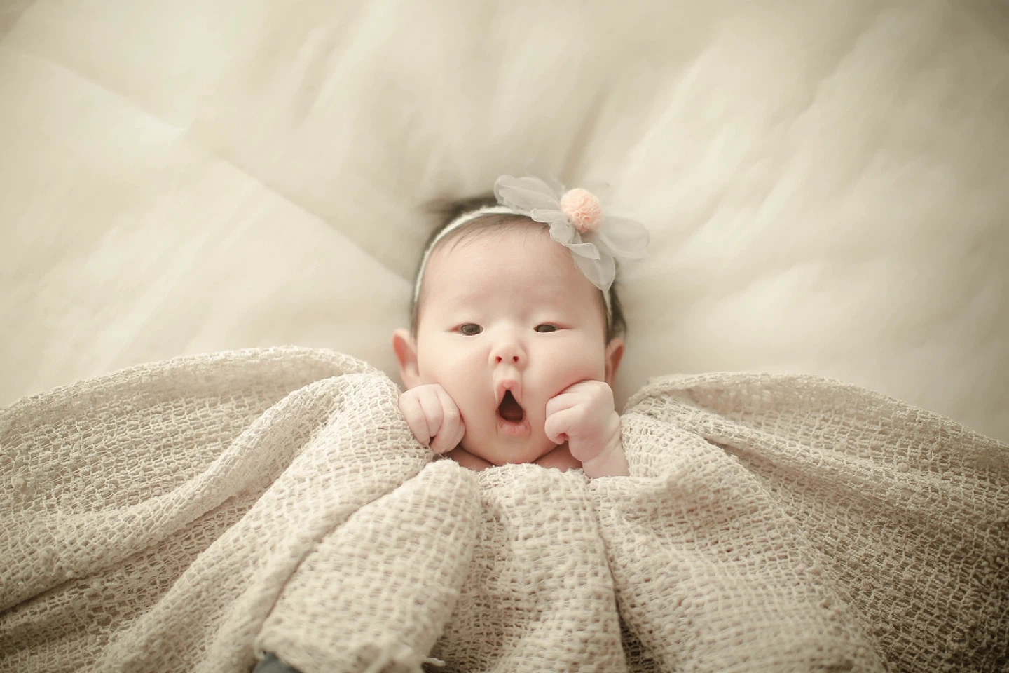 산모와 신생아 돌봐 주실분 모셔요!(일정 조율 가능니다