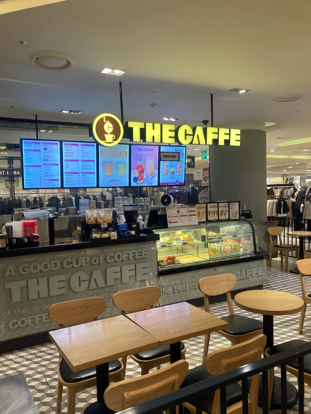 강남뉴코아 더카페 아르바이트모집