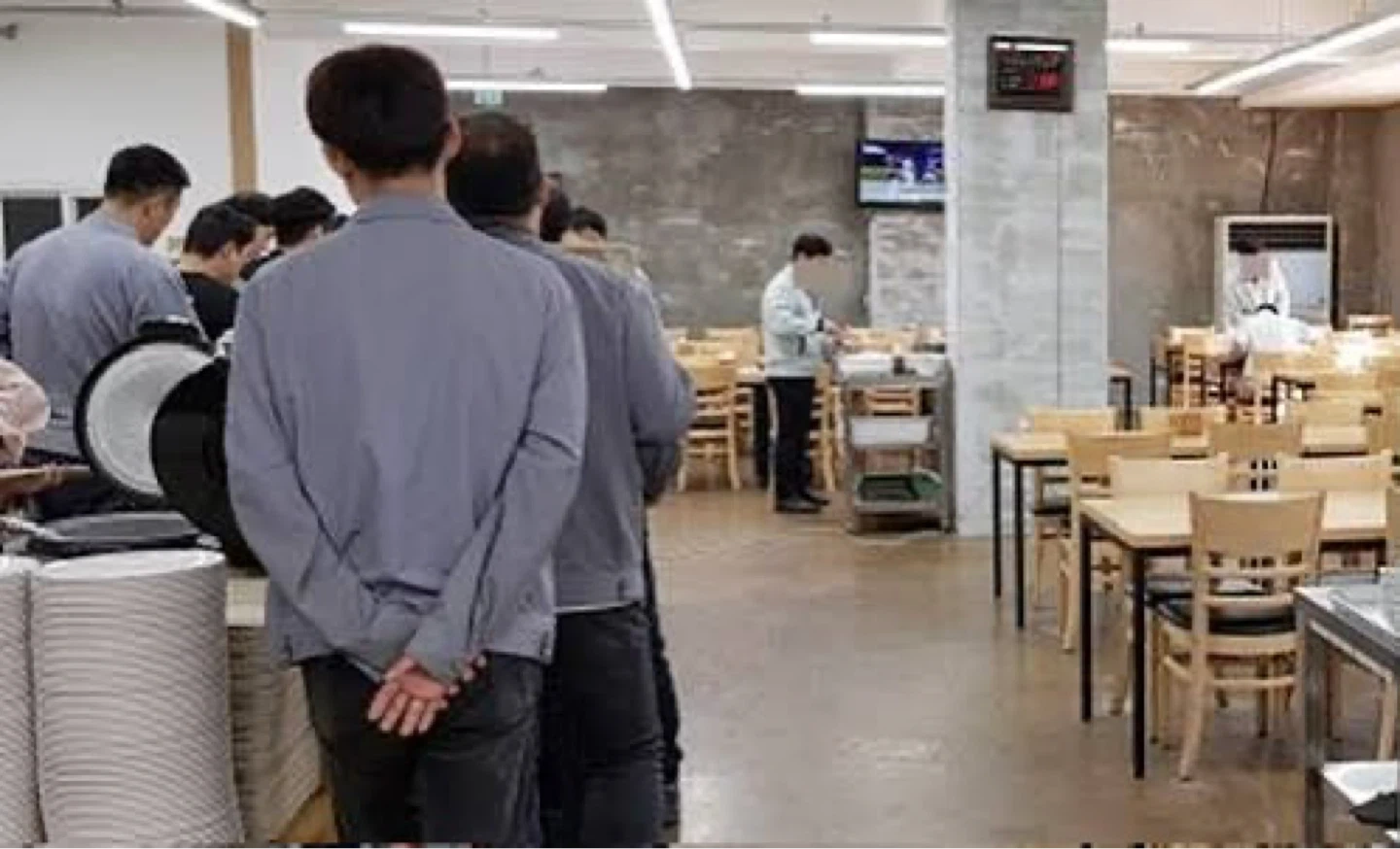 두산 에너빌리티 구내식당 조리원 구인 합니다.