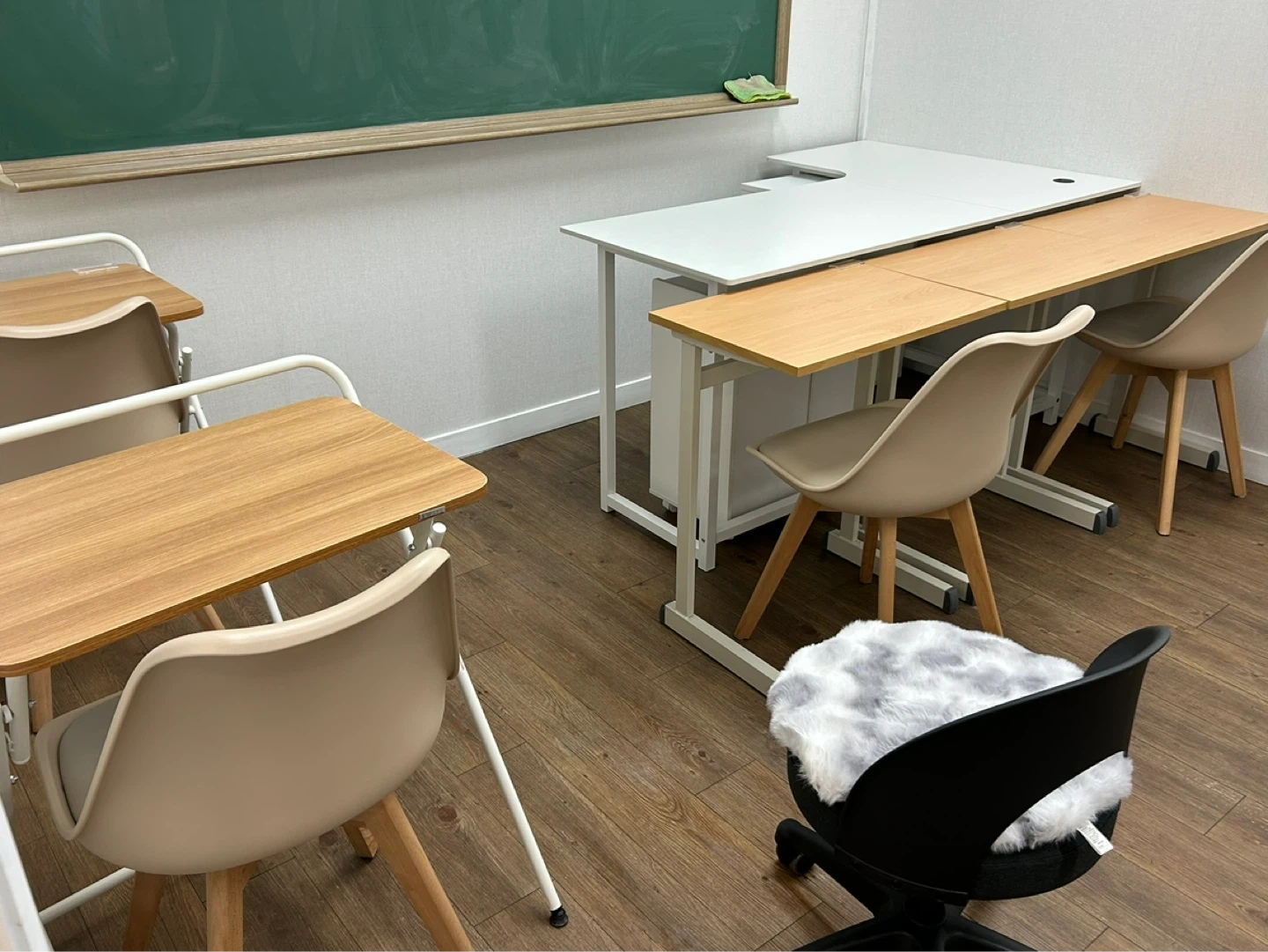 예비중1 조교선생님 모십니다.