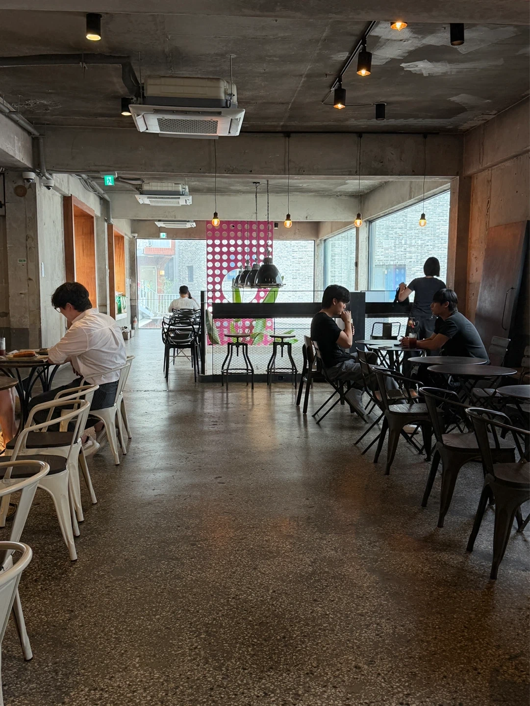 토,일 바리스타 아르바이트 1달 동안 하실분(옹근달성수