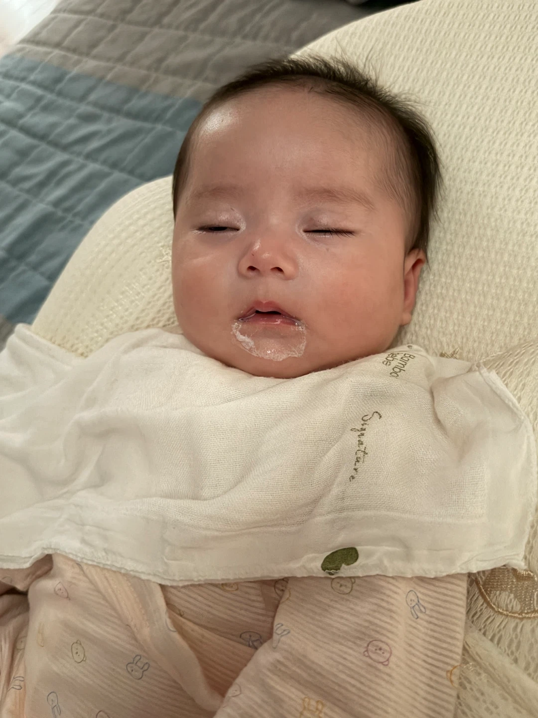 순딩이 100일 여아 베이비시터 구합니다.