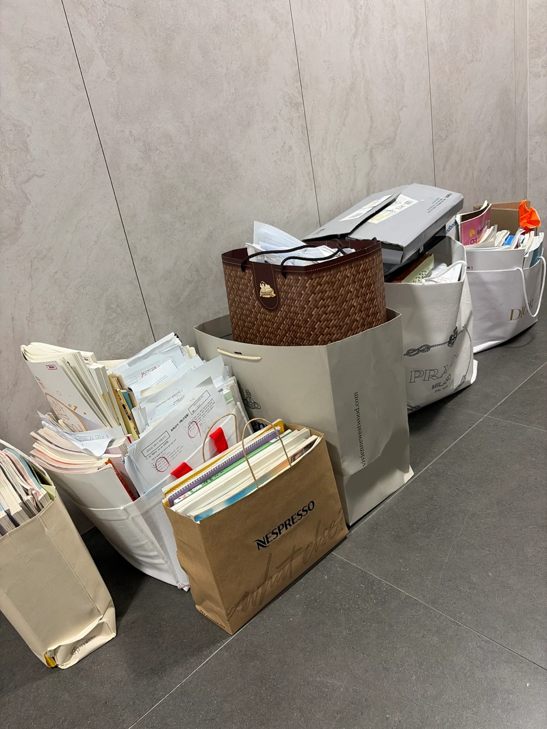 분리수거 도와주실 분