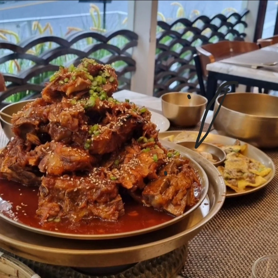 조리사, 주방보조 구인합니다(토,일,공휴일 휴무)