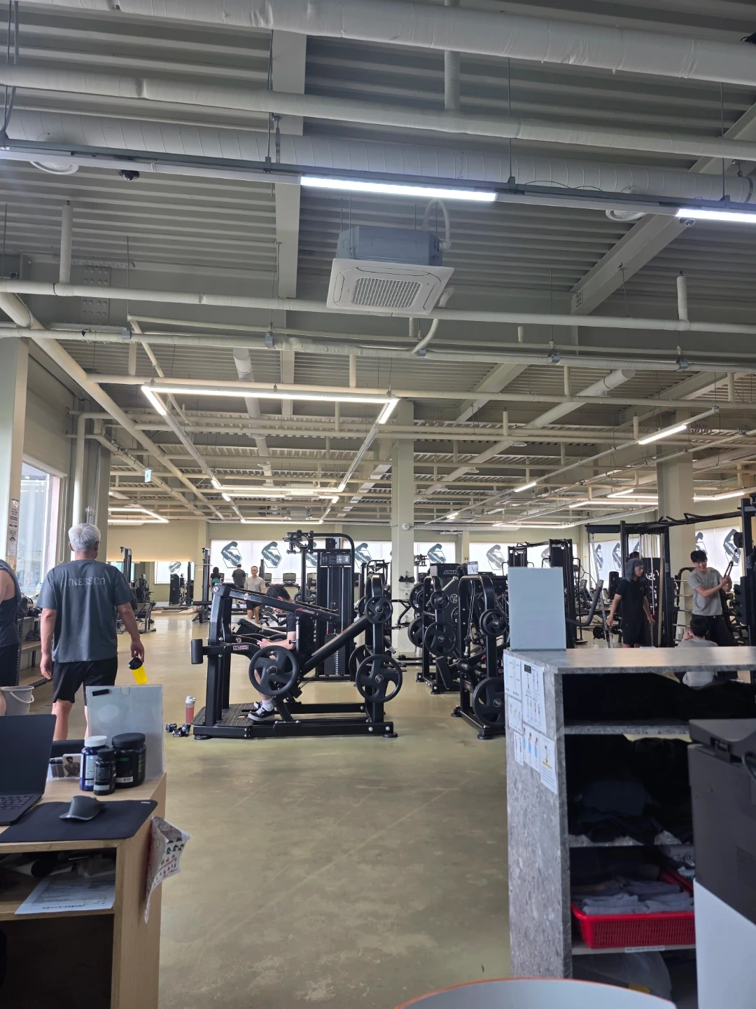 피트니스코 영등점 스텝 모집합니다