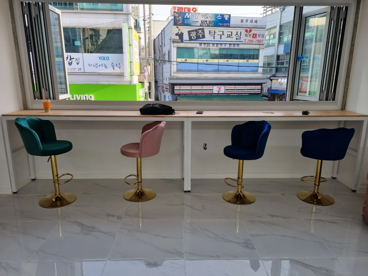 미용실 채용공고