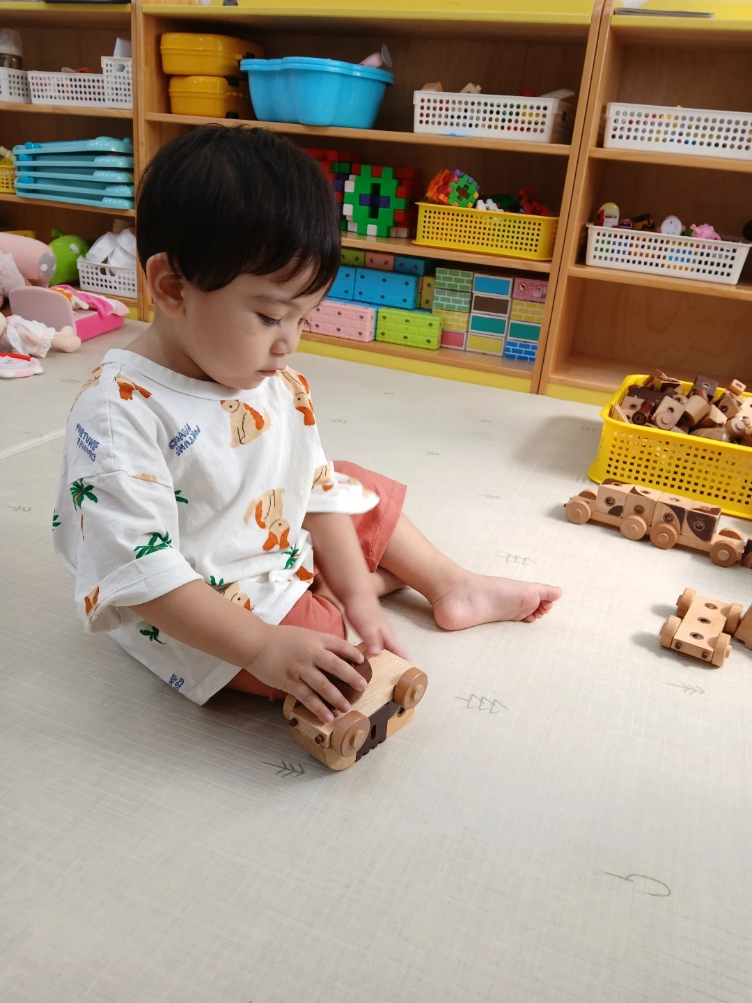 10월부터, 토요일, 2살 남아 돌봄 시터님 구합니다