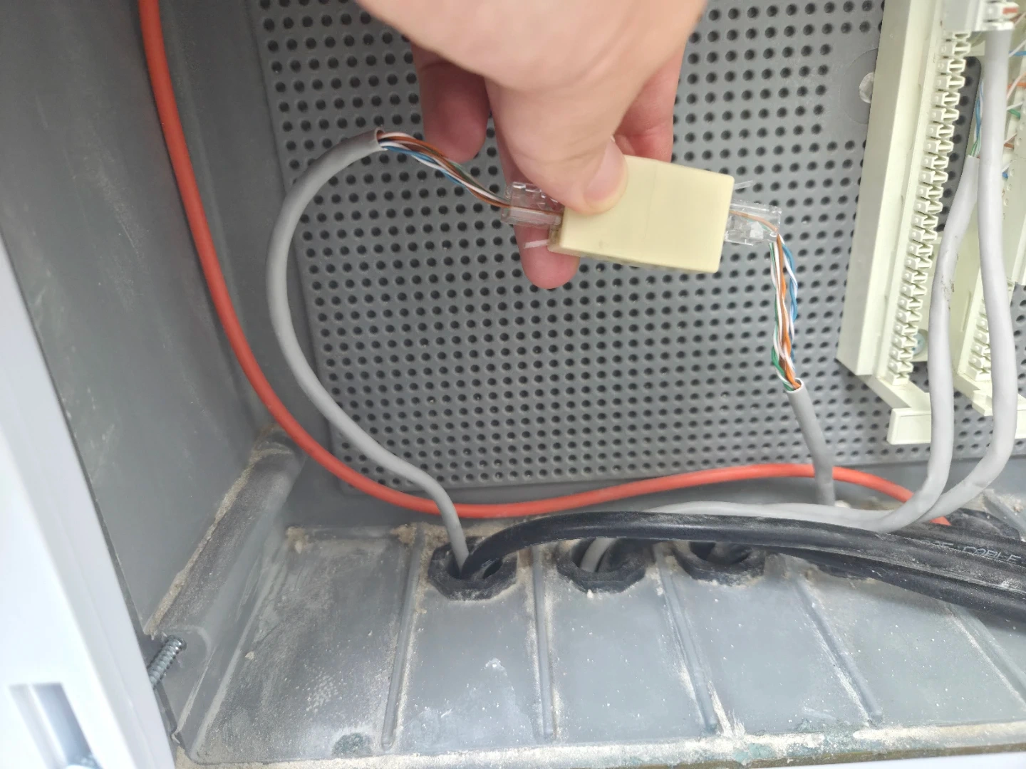 RJ45 2개만 찍어주세요..ㅠㅠ