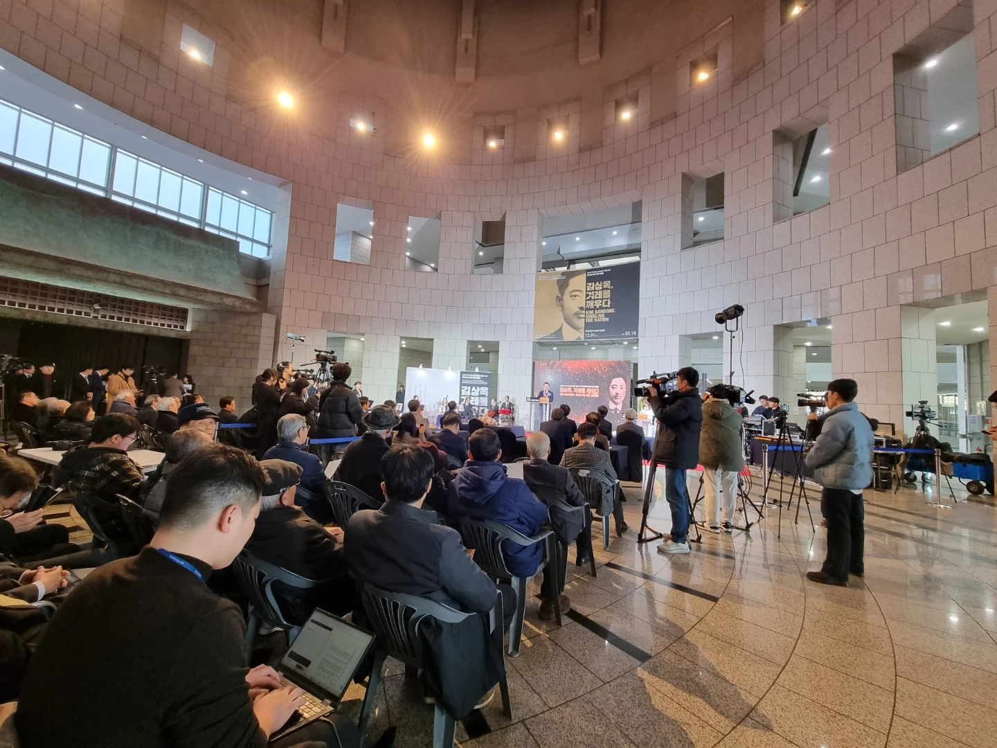 삼성동 코엑스 컨퍼런스 스텝 구인