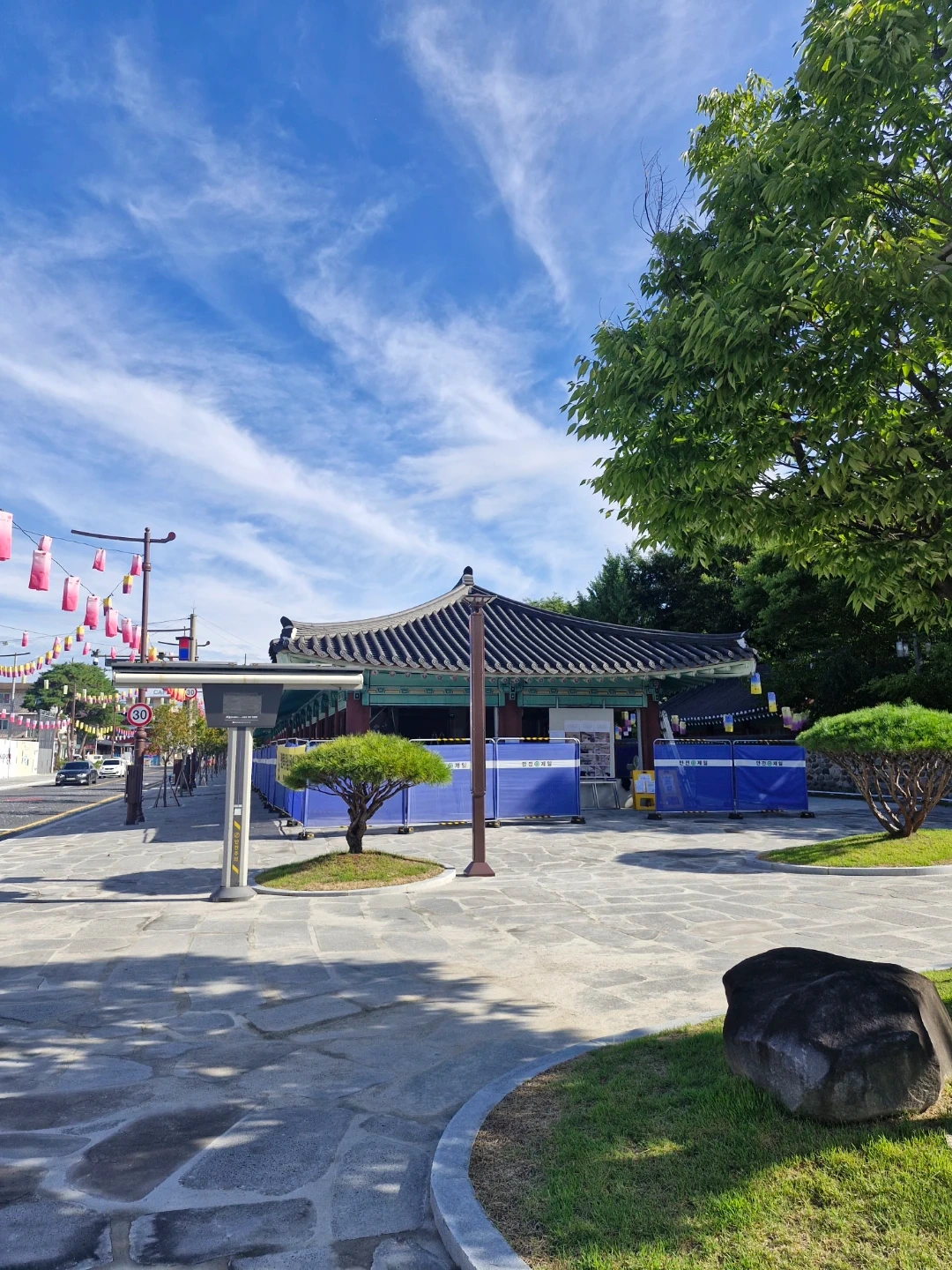 새로 오픈하는 식당의 주방,서빙 구합니다