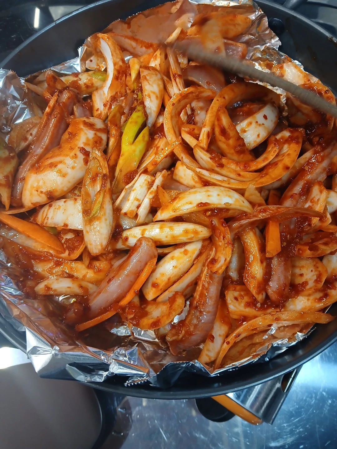 꼼장어집 홀서빙 토,일 구합니다.