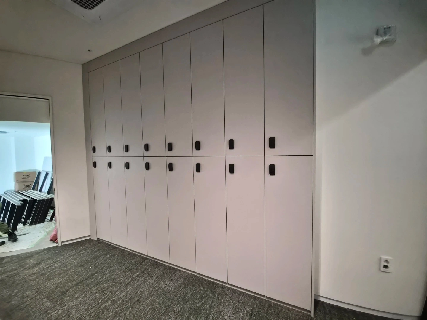 가구 설치관련 조공,기공 구합니다(대구출발 전국구)
