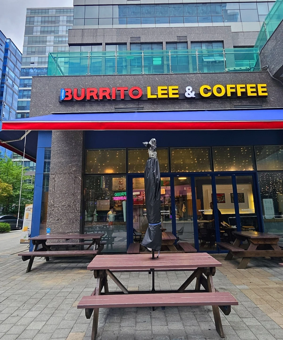 부리또리 문정점 미들 직원분 모십니다