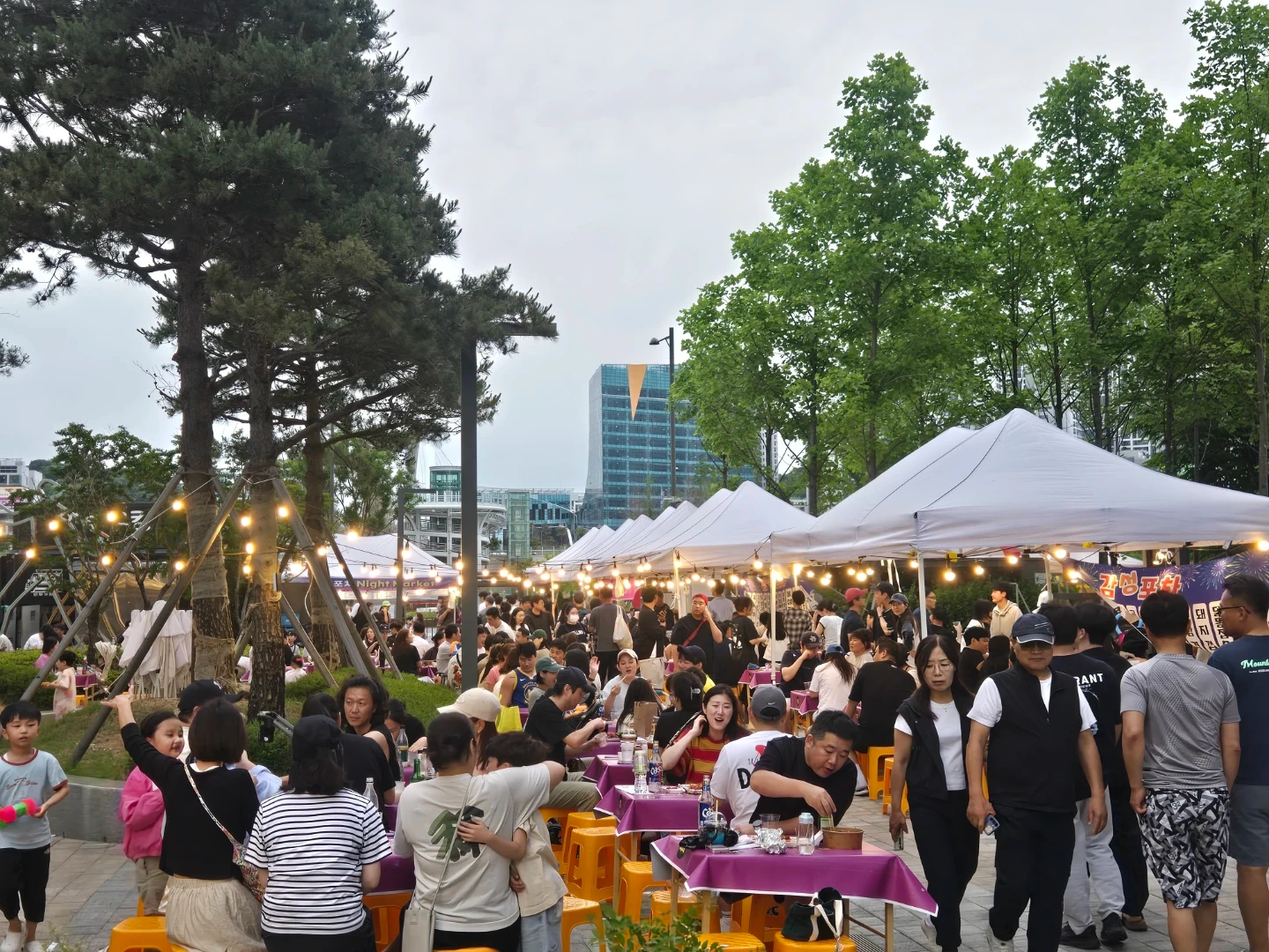 아파트 야시장 행사 직원 모집